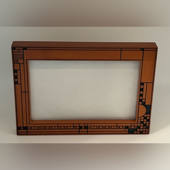 Frank Lloyd Wright Geometric Frame 2007 Museum of Modern Art 5”x 7”Matted 4”x 6” - Picture 1 of 5